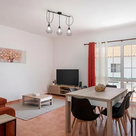 Apartment Sol Dourado By An Island